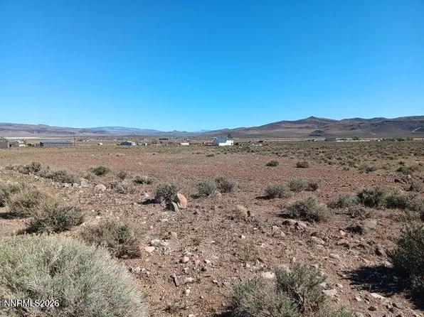 12405 Seneca Rd, Silver Springs, NV 89429