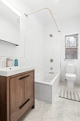 Rented by NOVO Living LLC | media 16