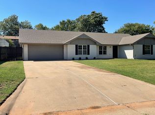1225 N Kaiser Rd, Weatherford, OK 73096