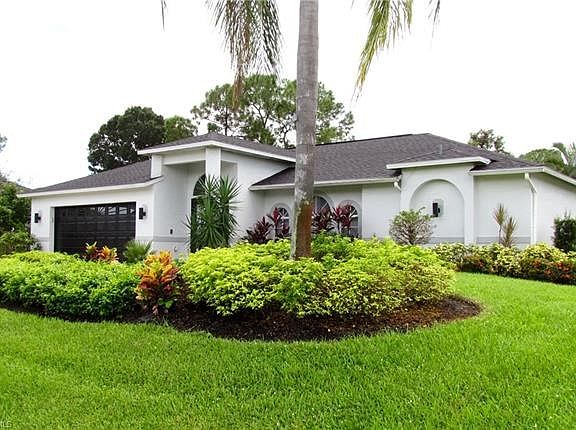 Professionally landscaped yard has new irrigation system (installed 2017).