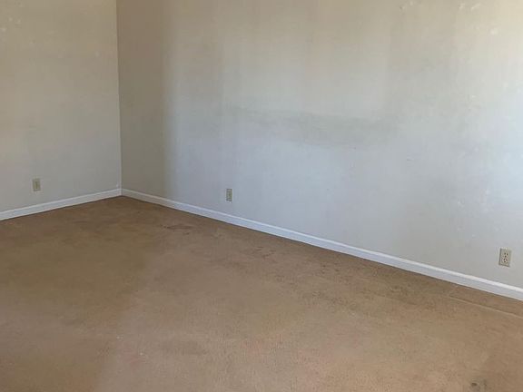 2nd image of 710 Harvard Ave APT C