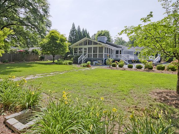 1.5 Acres!