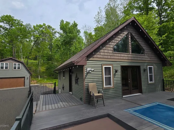 4842 W Cosgrove Lake Rd, Florence, WI 54121