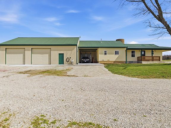 2nd image of 122 Westwind Road