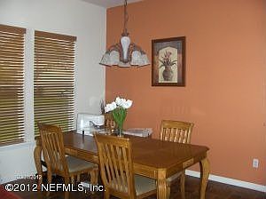 4th image of 11803 Blueberry Ln
