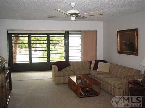 2nd image of 1600 NE Dixie Hwy APT 13-205