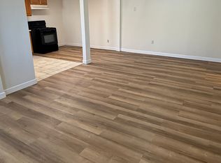 10338 Fernglen Ave #B, Tujunga, CA 91042