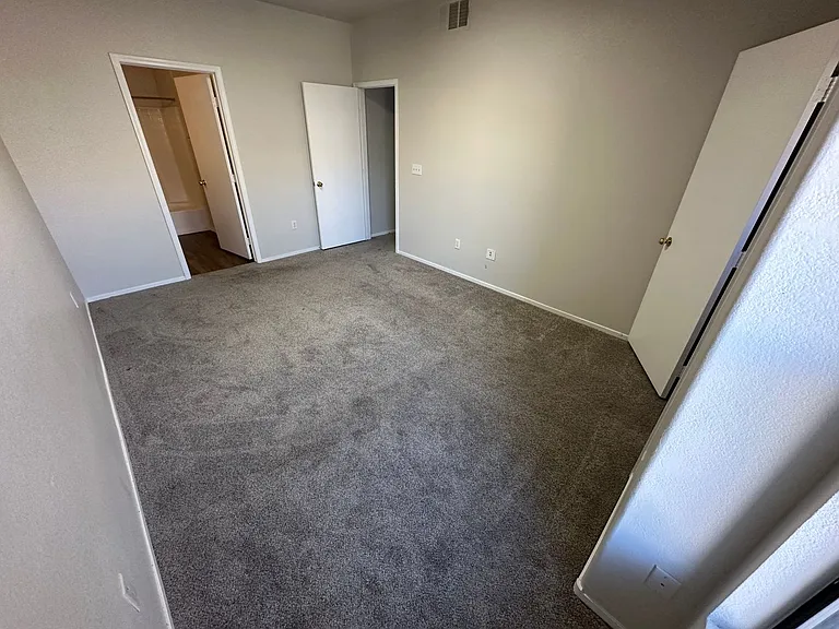8250 N Grand Canyon Dr #2045 — Photo 21