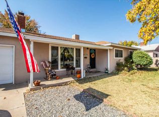 1301 Camina Vega, Farmington, NM 87401