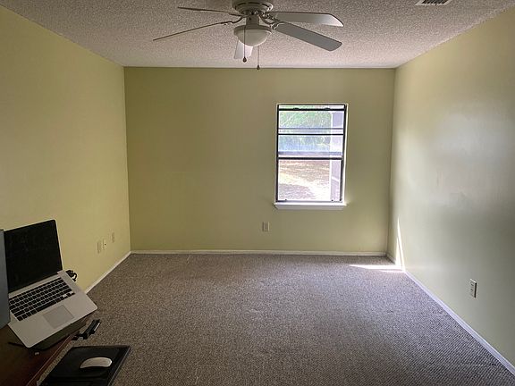 2nd image of 2073 Sun Valley St