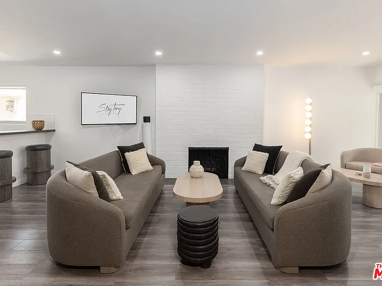 8917 Cynthia St #1 — Photo 3