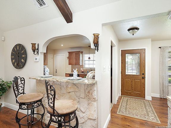 2nd image of 19623 ENCINO KNOLL ST