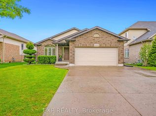 8583 Forestview Blvd, Niagara Falls, ON L2H 0B2