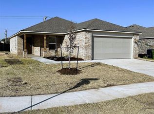 9449 NW 122nd Ter, Yukon, OK 73099