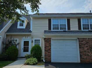 271 Abbey Dr, Somerset, NJ 08873