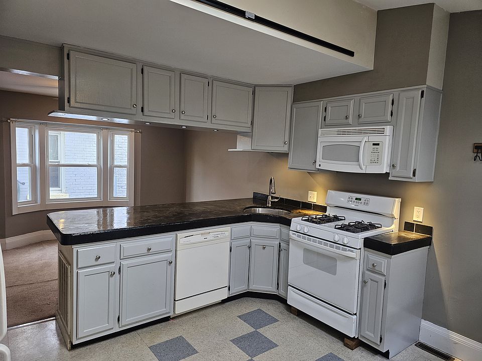 1st image of 212 Prospect Ave #3