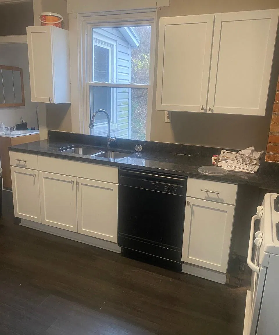 5 bed, 1.5 bath, 1900 sqft, $3,450 — Photo 3