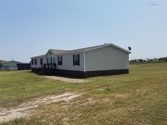 3rd image of 4029 Dillard Ct