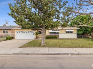 104 Sequoia Dr, Bakersfield, CA