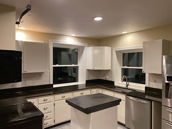 Kitchen with the new cabinet