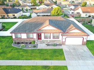4612 Artesia Dr, Pasco, WA 99301