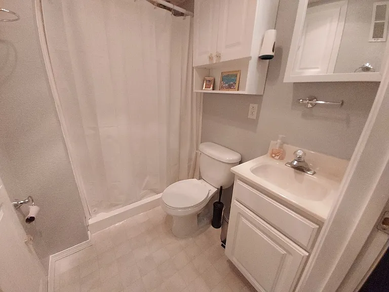 206 Acorn Ln — Photo 13