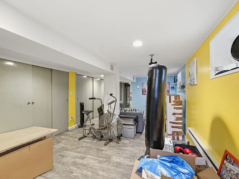 6906 66th Pl — Photo 20