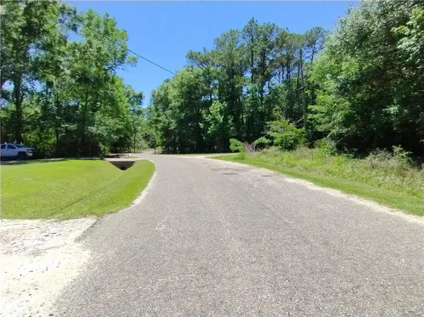0 Maura Dr, Bayou La Batre, AL 36509