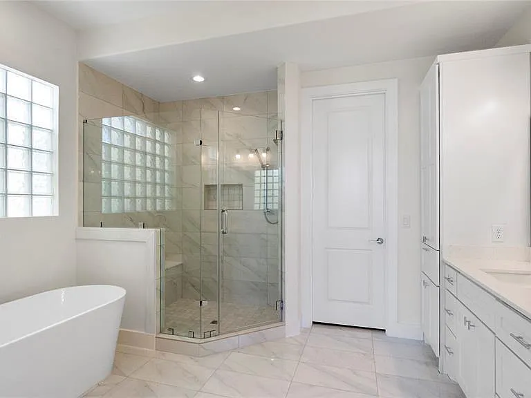 4621 Maxie St — Photo 14