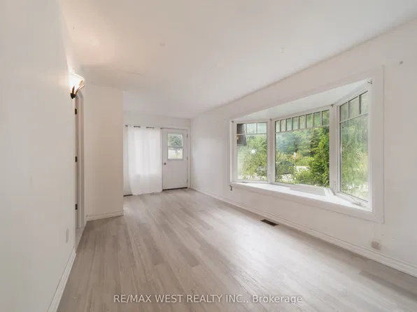 2801 Side Road 25, Innisfil, ON L9S 3T2