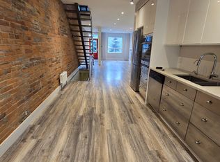 348 Dupont St, Toronto, ON M5R 1V9