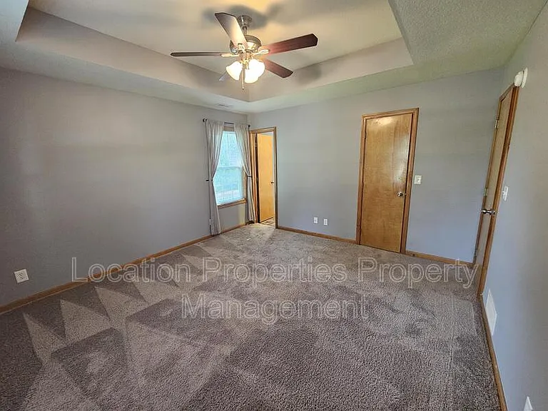 4104 Saddlehorn Dr — Photo 13