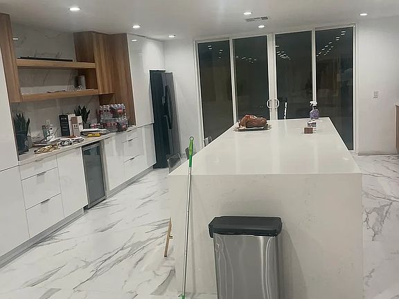 3rd image of 77325 Michigan Dr