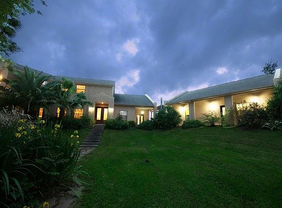 4th image of 1541 Chocolate Bayou Dr