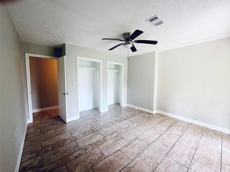 12211 Wessex Dr — Photo 13