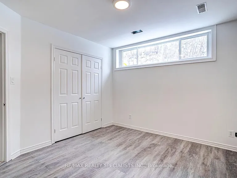 4 Garrow Ave #1 — Photo 15
