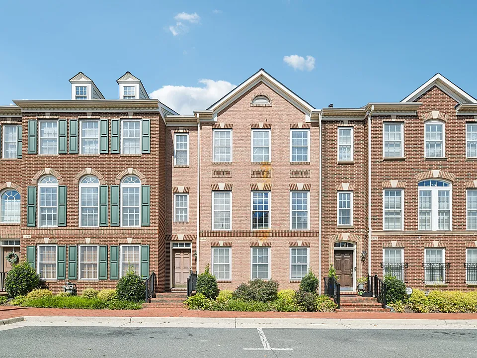 7979 Vigne Ct