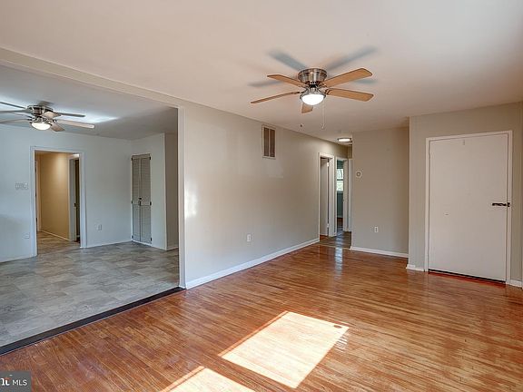 4th image of 317 Timberline Dr