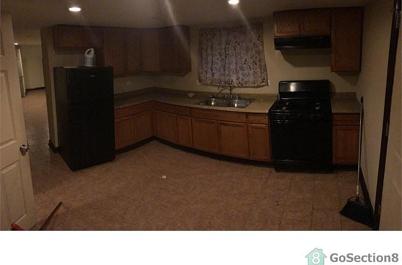 1st image of 8254 S Bishop St