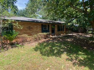 205 Debra Dr, Warner Robins, GA