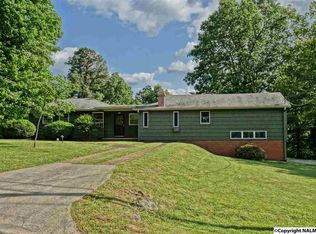 3622 Panorama Dr SE, Huntsville, AL 35801
