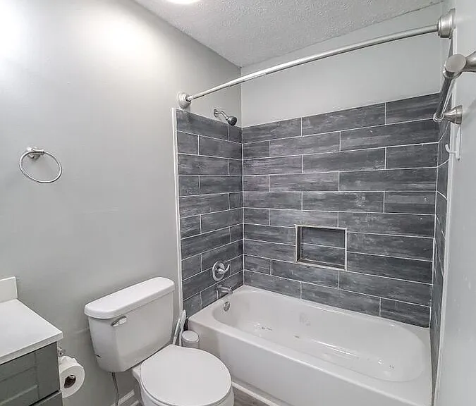 884 S Spring Rd — Photo 8