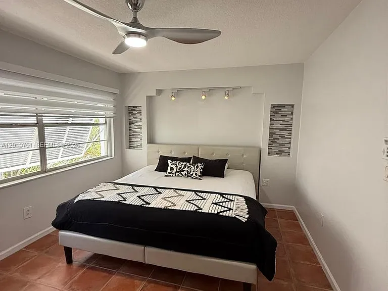 6524 SW 114th Ave #6524 — Photo 11