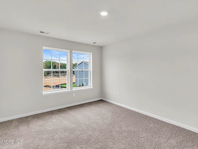 22 Forest Park Dr — Photo 19