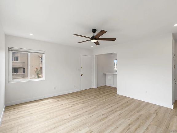 5th image of 230 Elm Ave