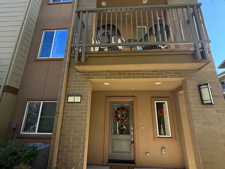 2423 Stearman Ln #1 — Photo 1