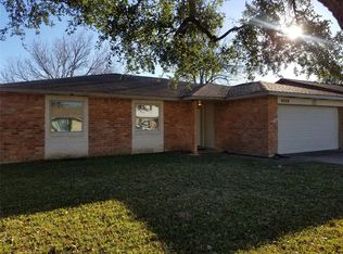 9904 Blue Bird St, La Porte, TX 77571