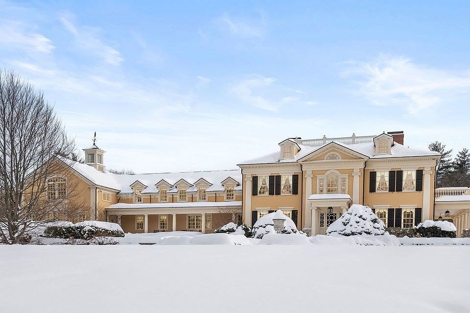 1st image of 495 Hugh Cargill Rd