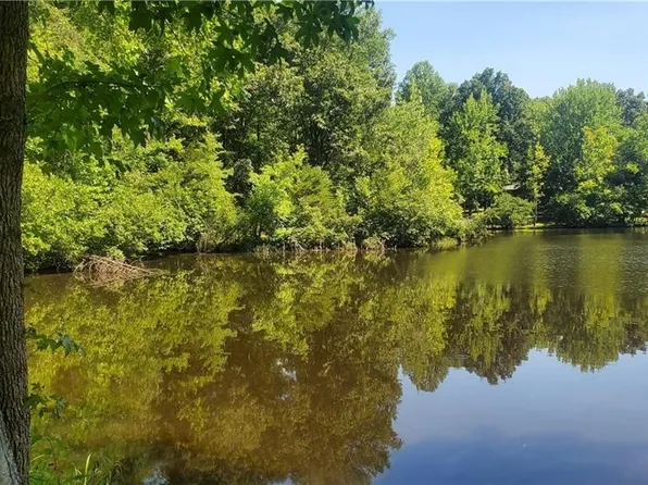 4601 Hadensville Farm Ln, Mineral, VA 23117