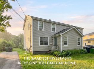 206 Belvedere Ave, Charlottetown, PE C1A 2Z3